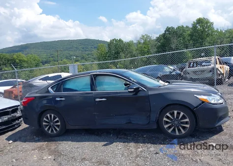 2017 Nissan Altima 2.5 Sv из США, поврежденный, VIN 1N4AL3AP0HC144575